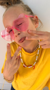 YO' RAD FACE SMILEY PEARL NECKLACE